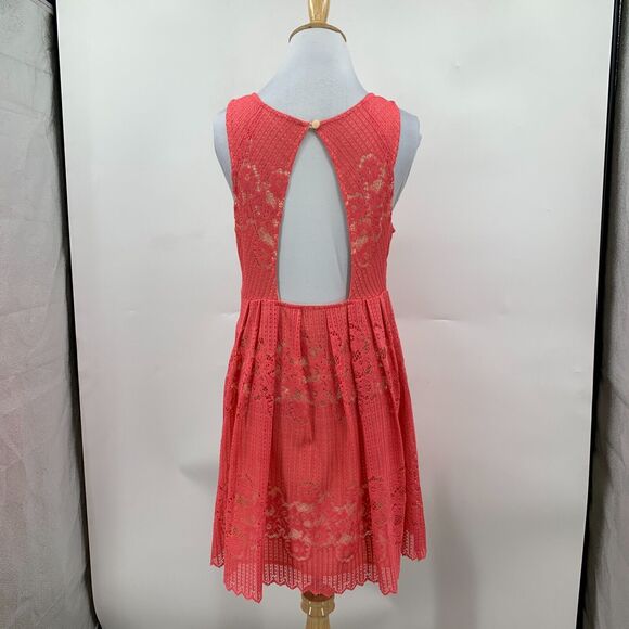 Free People Rocco Lace Dress Womens 6 Pink Crochet Cutout Back Lined Fit Flare - Picture 6 of 16